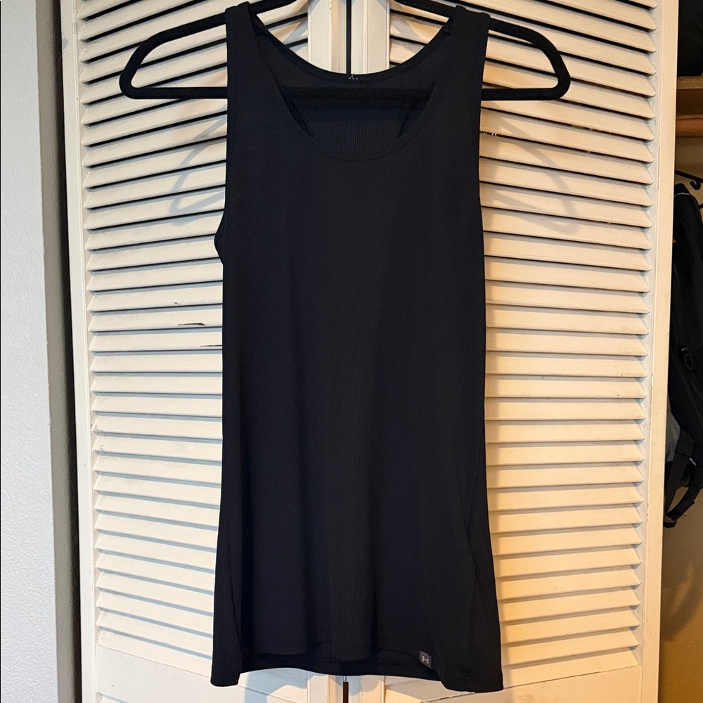 Under Armour Black Sleeveless Women's Workout Top